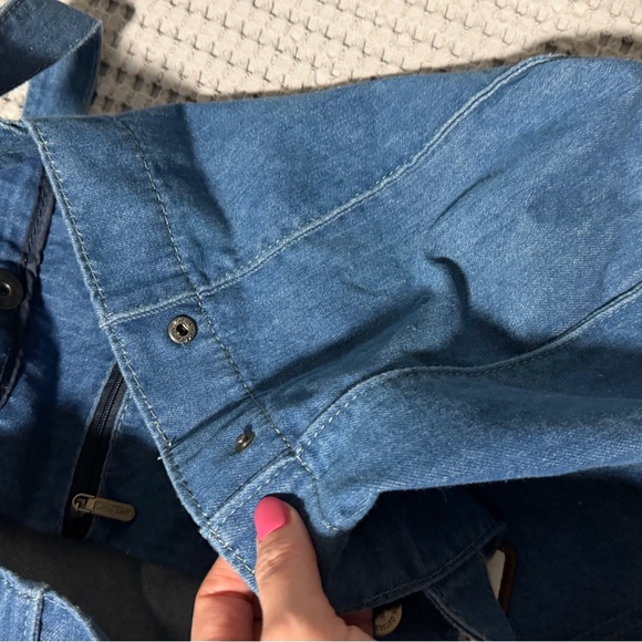 Kendra Scott Yellow Rose Wrangler Denim Tote Bag - Picture 4 of 4